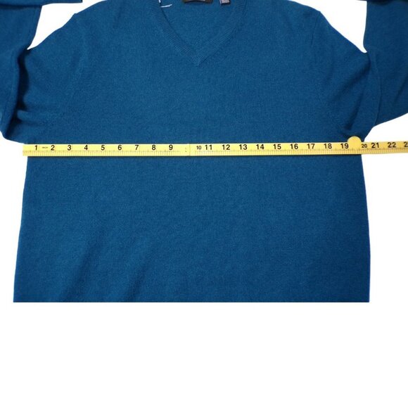 Saks Fifth Avenue Black Label 100% Cashmere V-Neck Sweater Size M Teal #749 - Picture 4 of 9